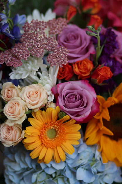 Mixed Colors- Florist Designed Presentation Bouquet